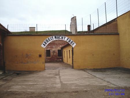 Arbeit Macht Frei